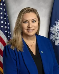 Hannah Cox
